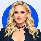 Kleines Porträt von Sarah Knappik